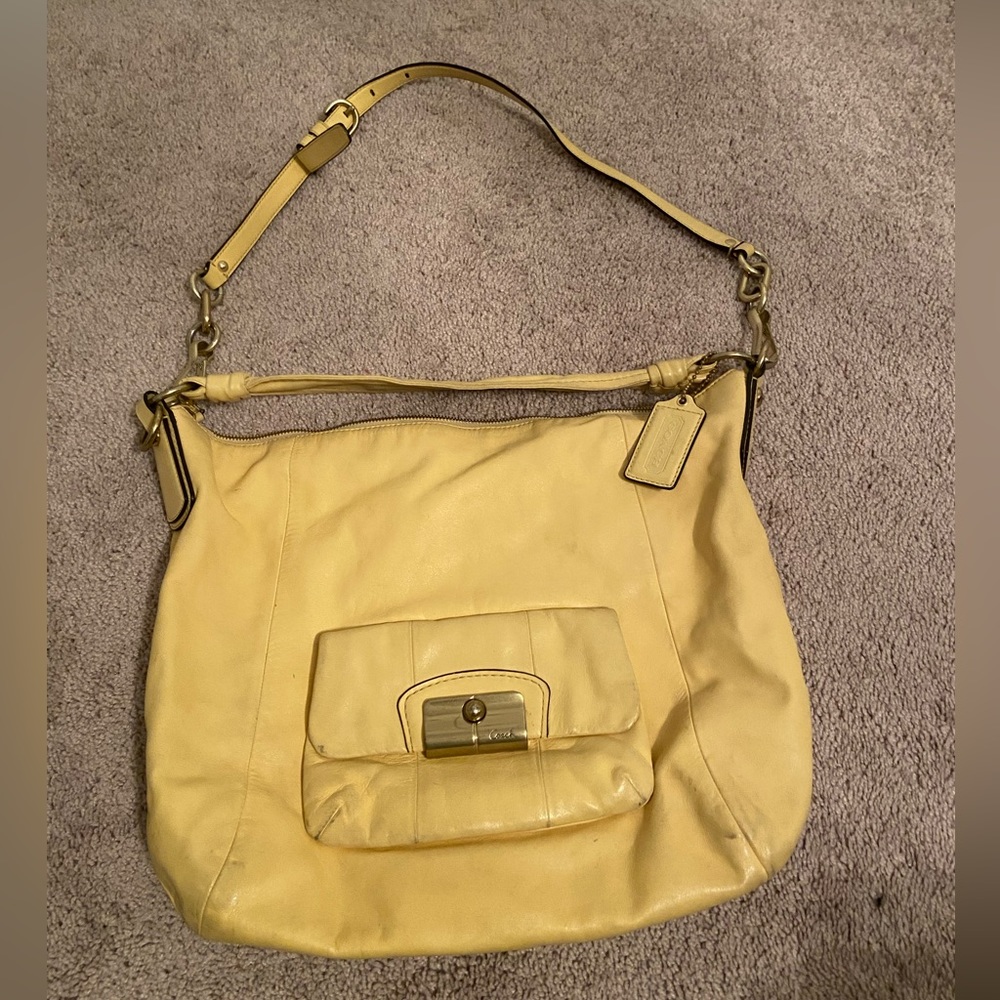 Vintage Yellow Coach Leather Hobo/Crossbody Bag
